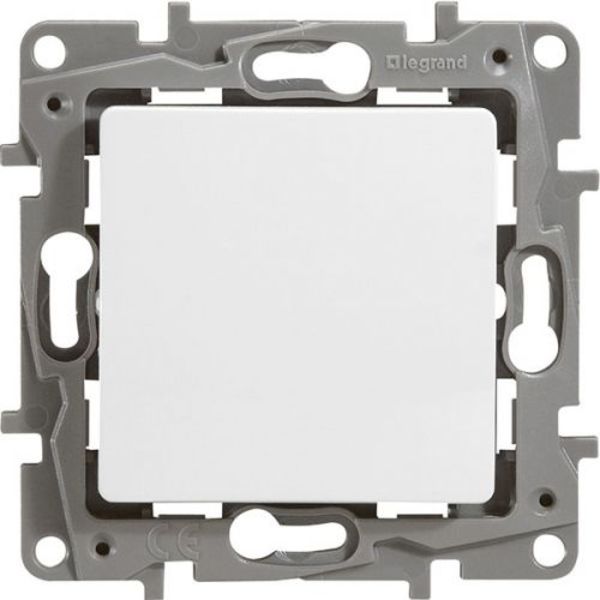 Переключатель ETIIKA одноклавишный белый винтовые зажимы 10А (LEGRAND) 672205