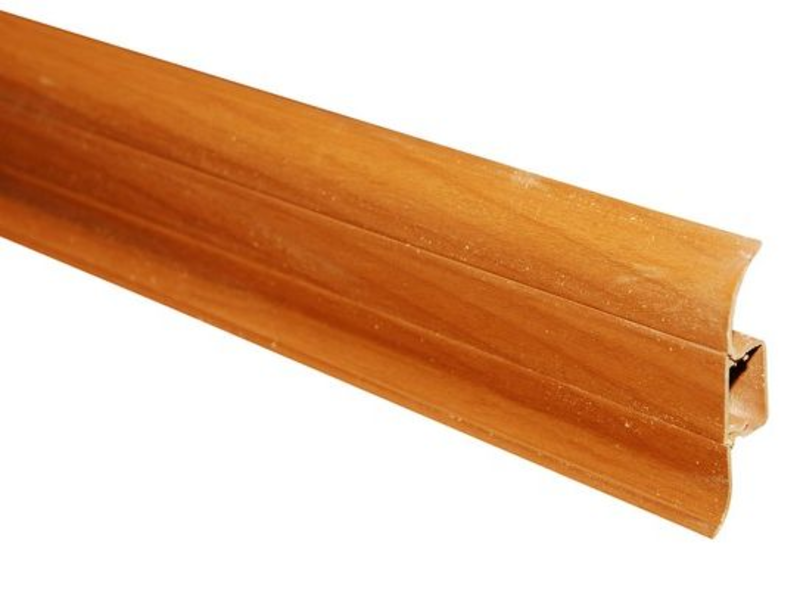 Чайка 047 Плинтус окрашенный мягкий край (40) 1*2,5м